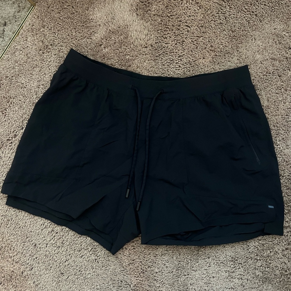 Men’s Lululemon License to Train Shorts